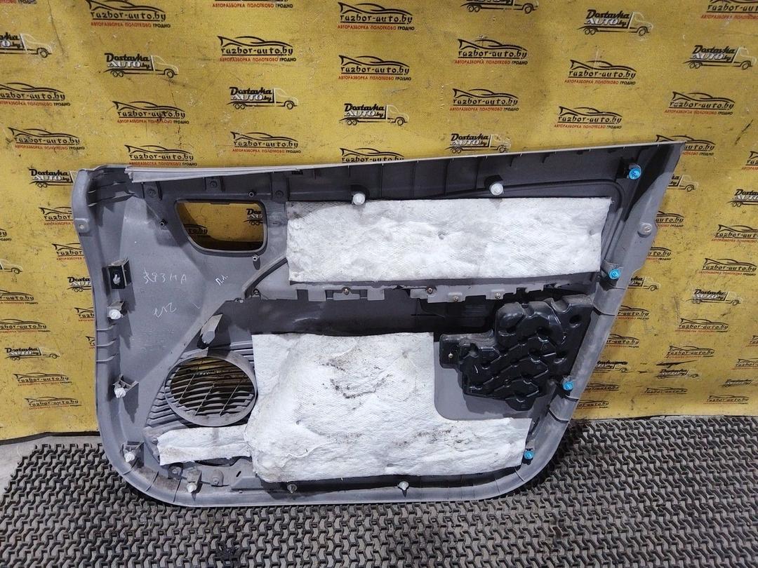 Обшивка двери передней левой (дверная карта) ZHKNE5 Mitsubishi Grandis купить с доставкой