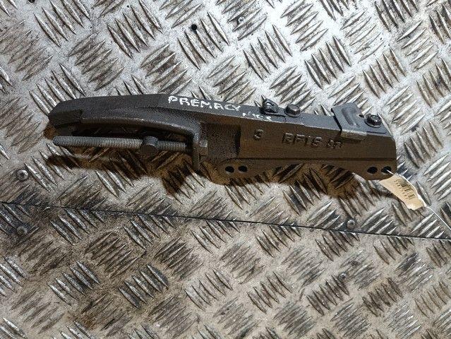 Кронштейн двигателя Q0MXL0 Mazda Premacy - Фото 2