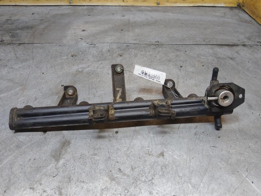 Топливная рампа 1F05X0 Peugeot 406 купить