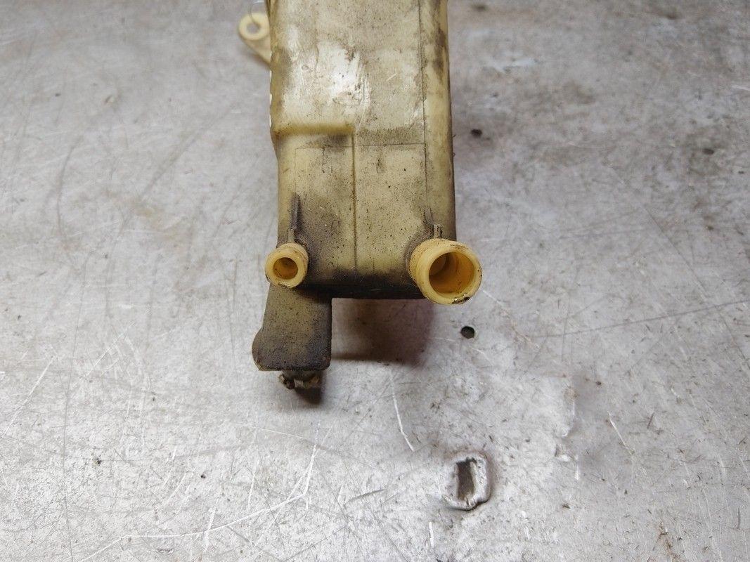 Бачок гидроусилителя HPJ9D3 Audi A6 купить