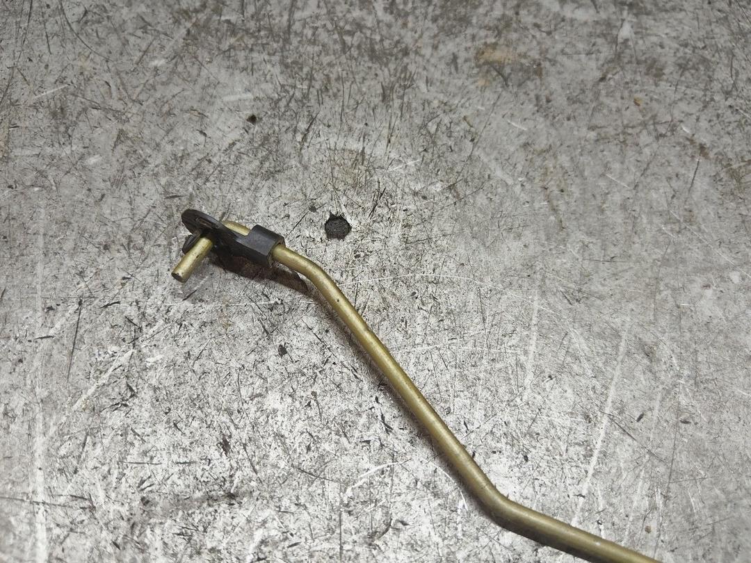 Личинка замка багажника RKH260 Toyota Corolla купить