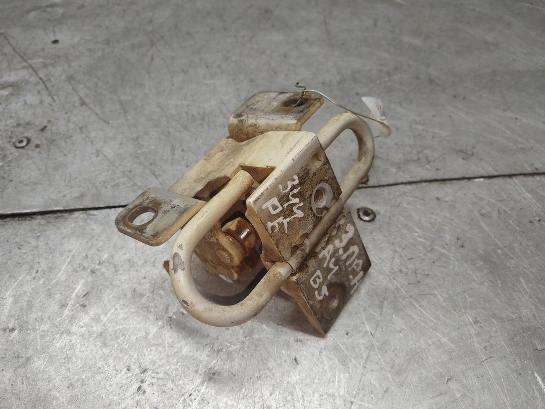 Петля двери задней правой 3RUDVO Audi A4 - Фото 2