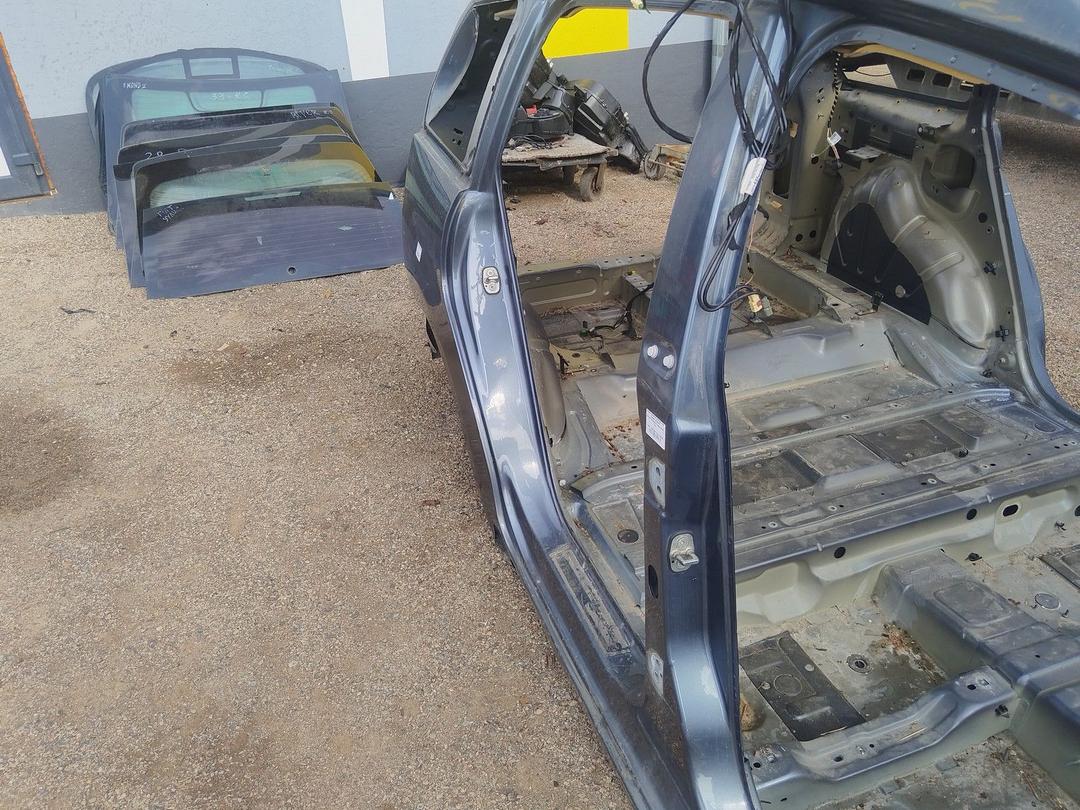 Стойка кузовная центральная правая JZWNPO Citroen C4 Grand Picasso купить в магазине запчастей бу