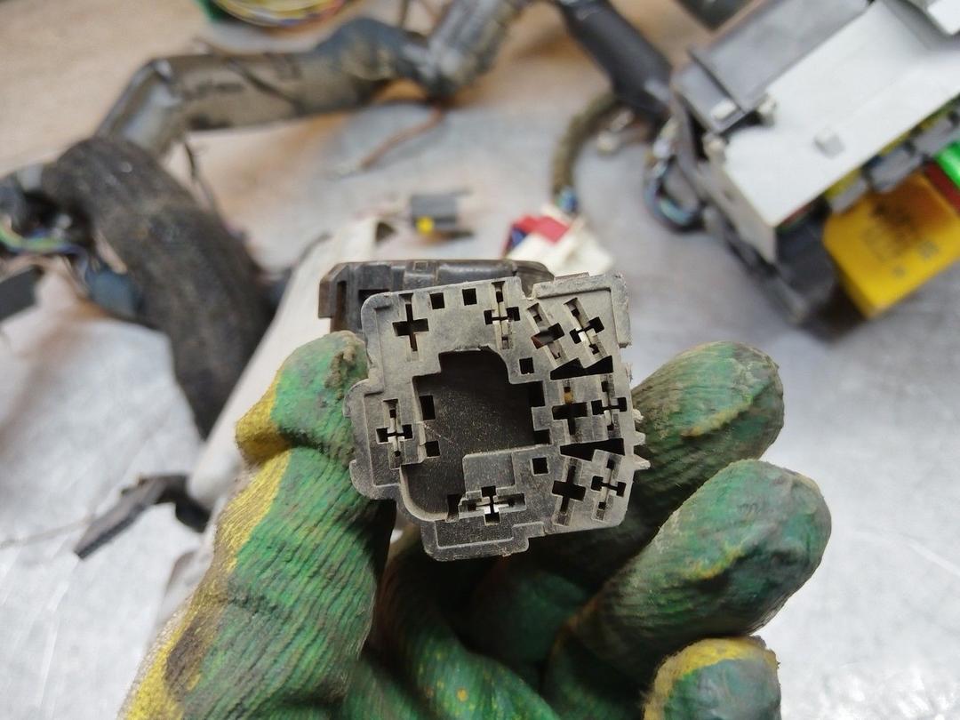 Проводка салона BPCNT0 Opel Astra - Фото 9