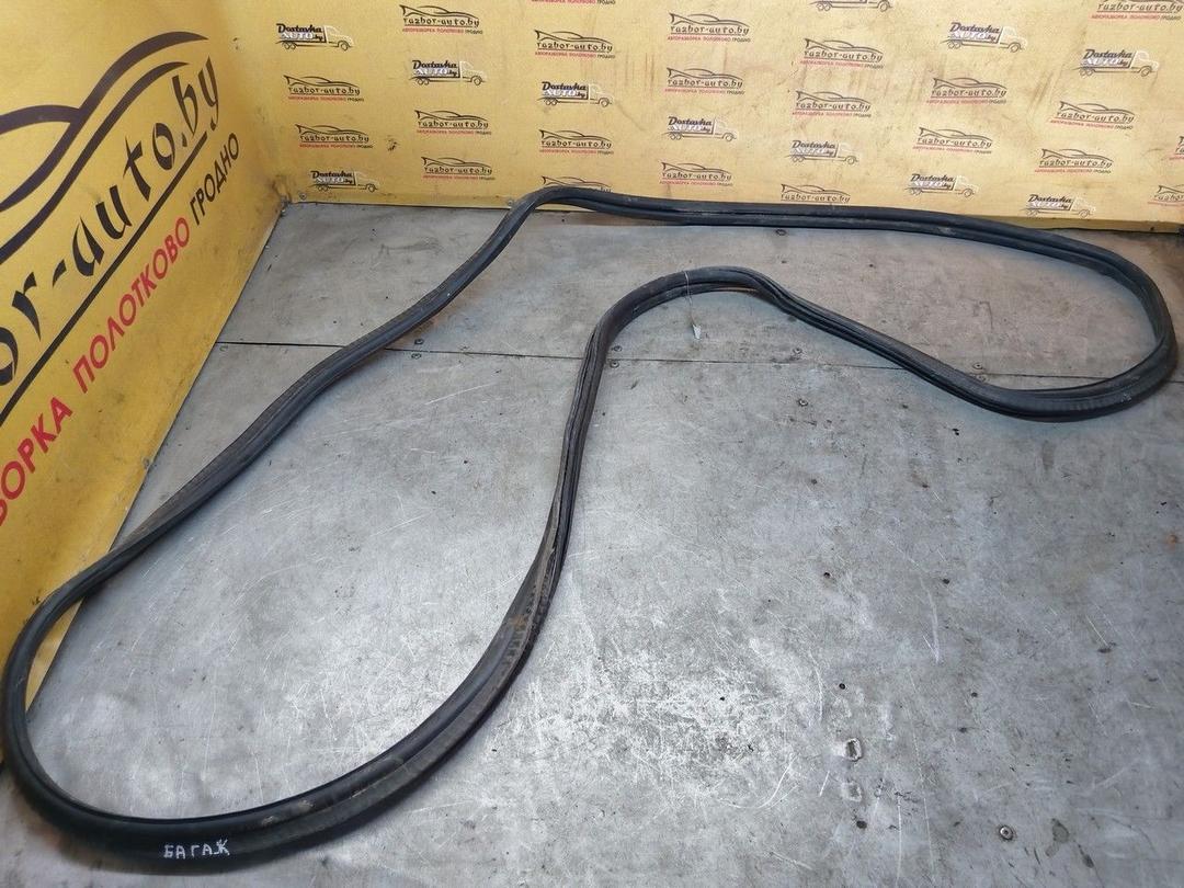 Уплотнитель багажника PVBYSJ Peugeot 207