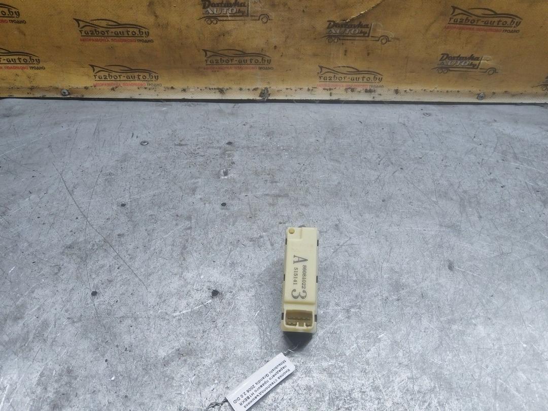 Кнопка стеклоподъемника переднего правого H1BEKR Mitsubishi Grandis купить с доставкой