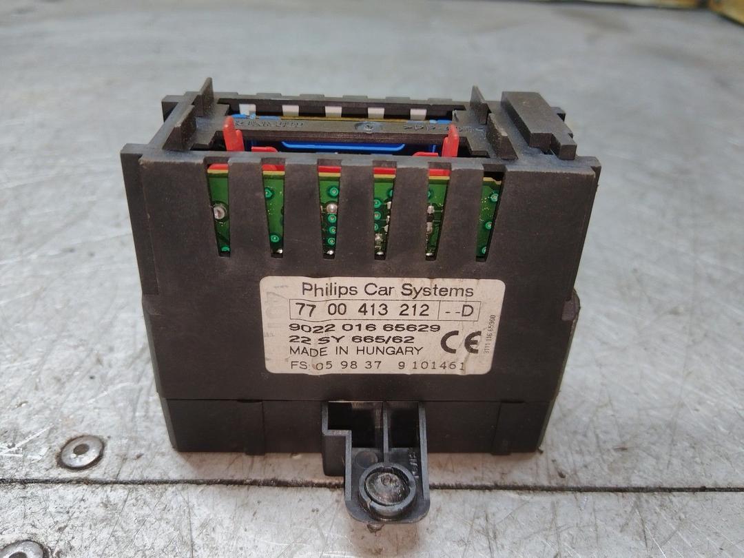 Часы 75376X Renault Kangoo купить в магазине запчастей бу