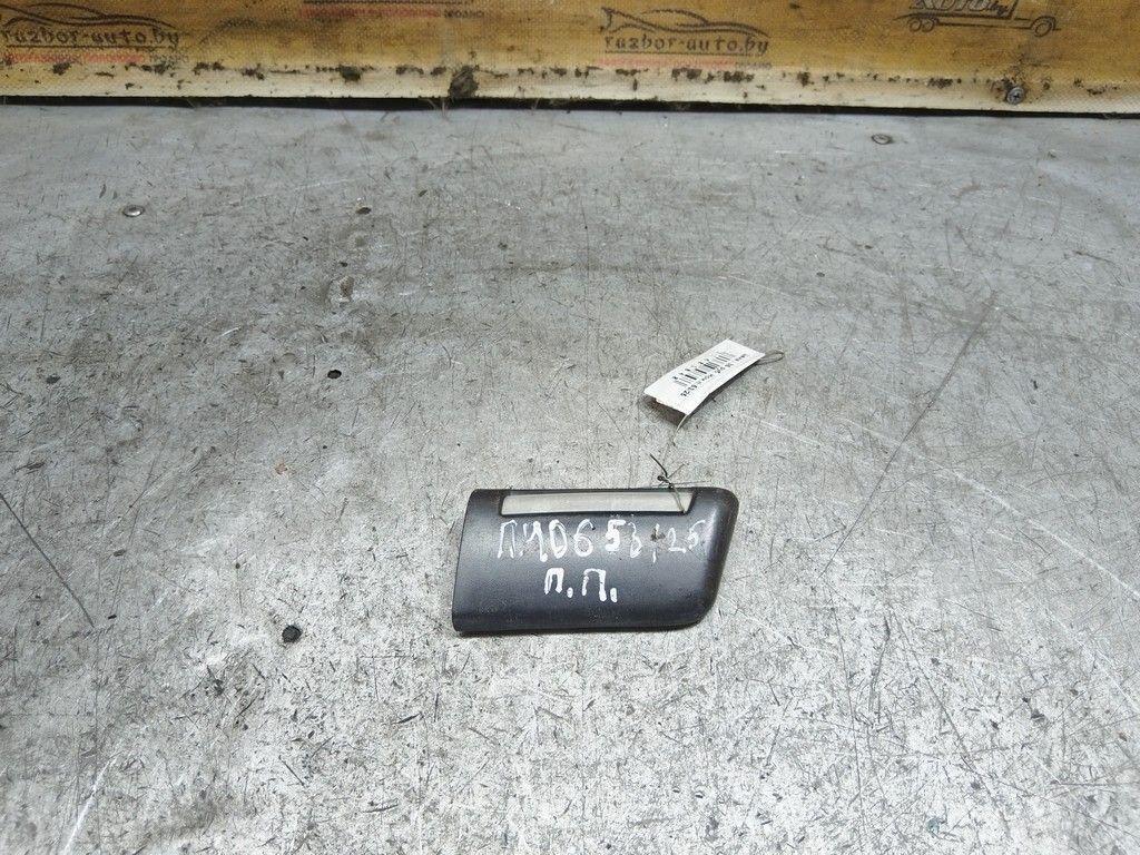 Молдинг крыла переднего правого ZVDHAG Peugeot 406 - Фото 1