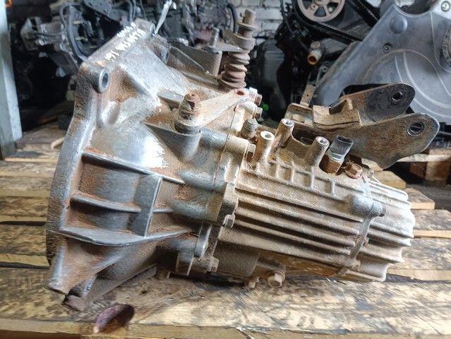 КПП механическая (МКПП) 5-ступенчатая HZR1UC Hyundai Lantra купить с доставкой. Огромный выбор запчастей и марок авто. У нас есть практически все.