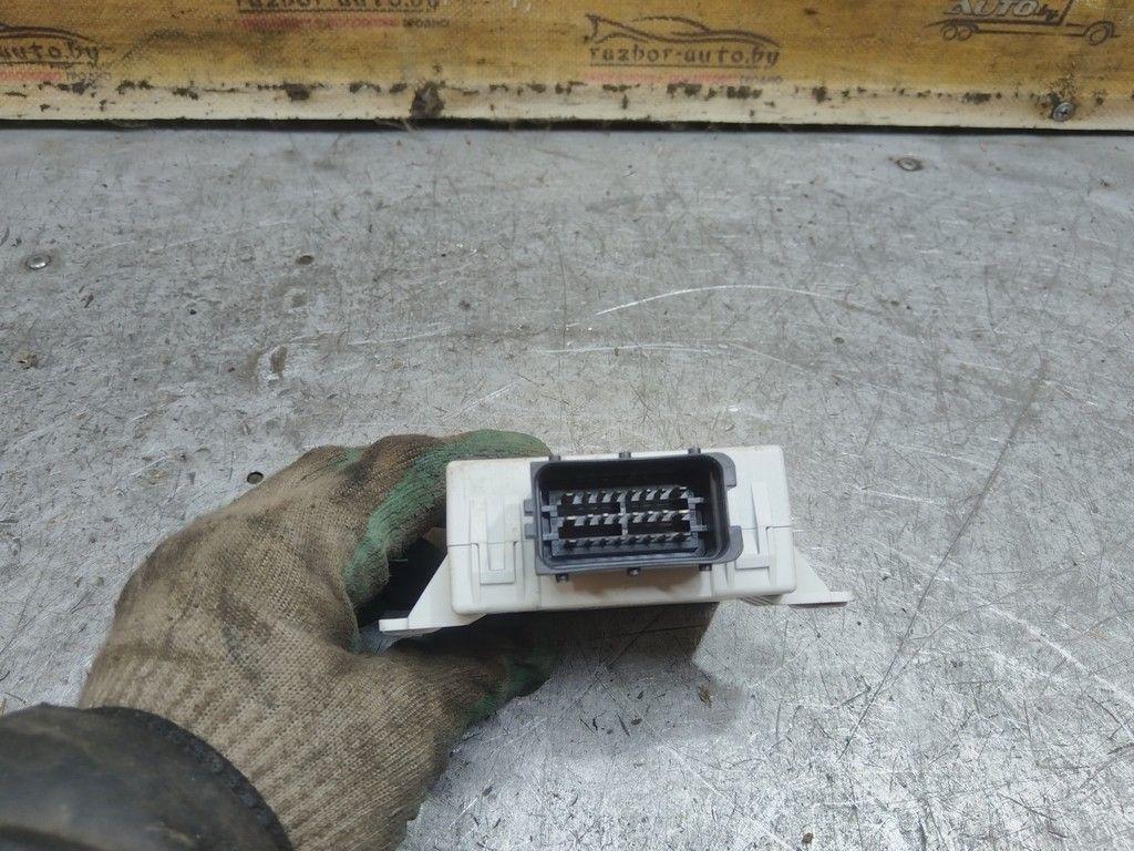 Реле стеклоочистителей (дворников) 5UCHTP Toyota Avensis - Фото 2