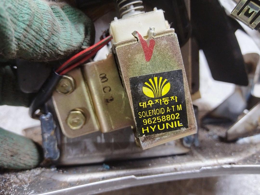 Кулиса E9O13F Daewoo Leganza купить с доставкой