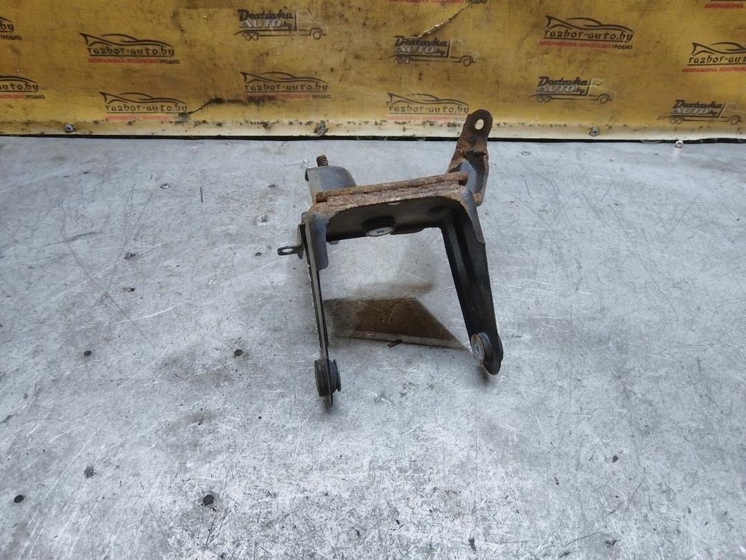 Крепление блока ABS 5KX9FK Toyota Avensis купить на авторазборке