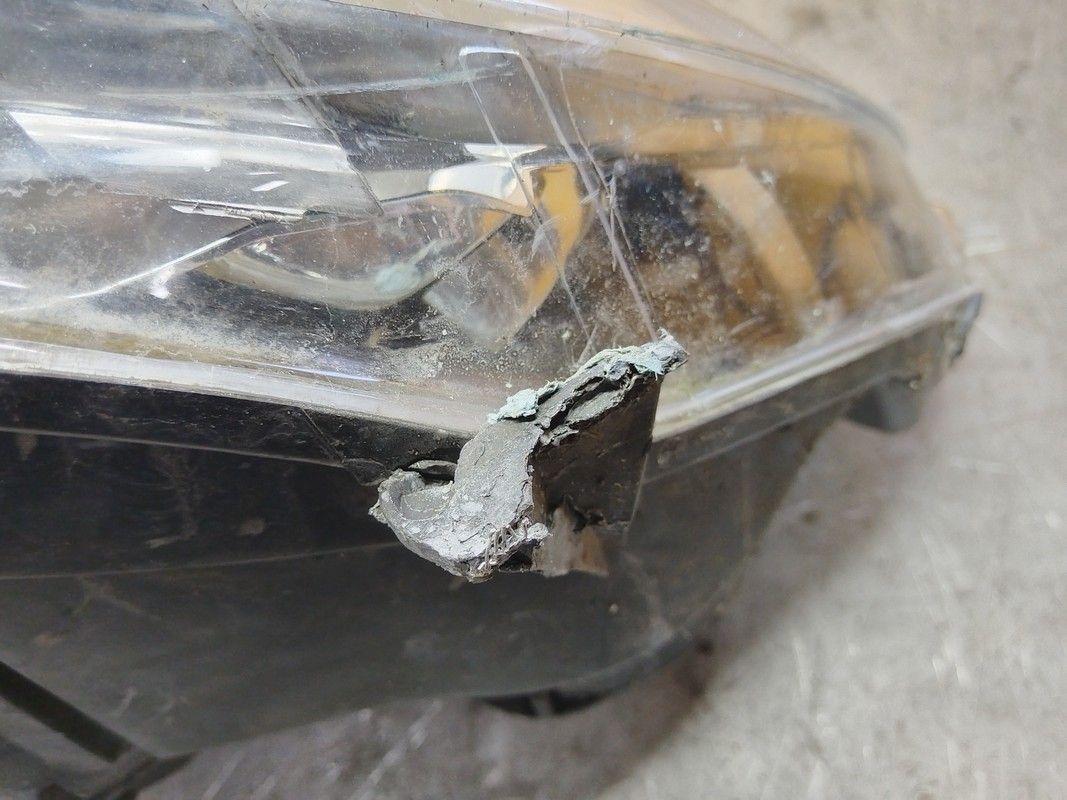 Фара левая GKRR4L Peugeot 307 купить с доставкой. Огромный выбор запчастей и марок авто. У нас есть практически все.