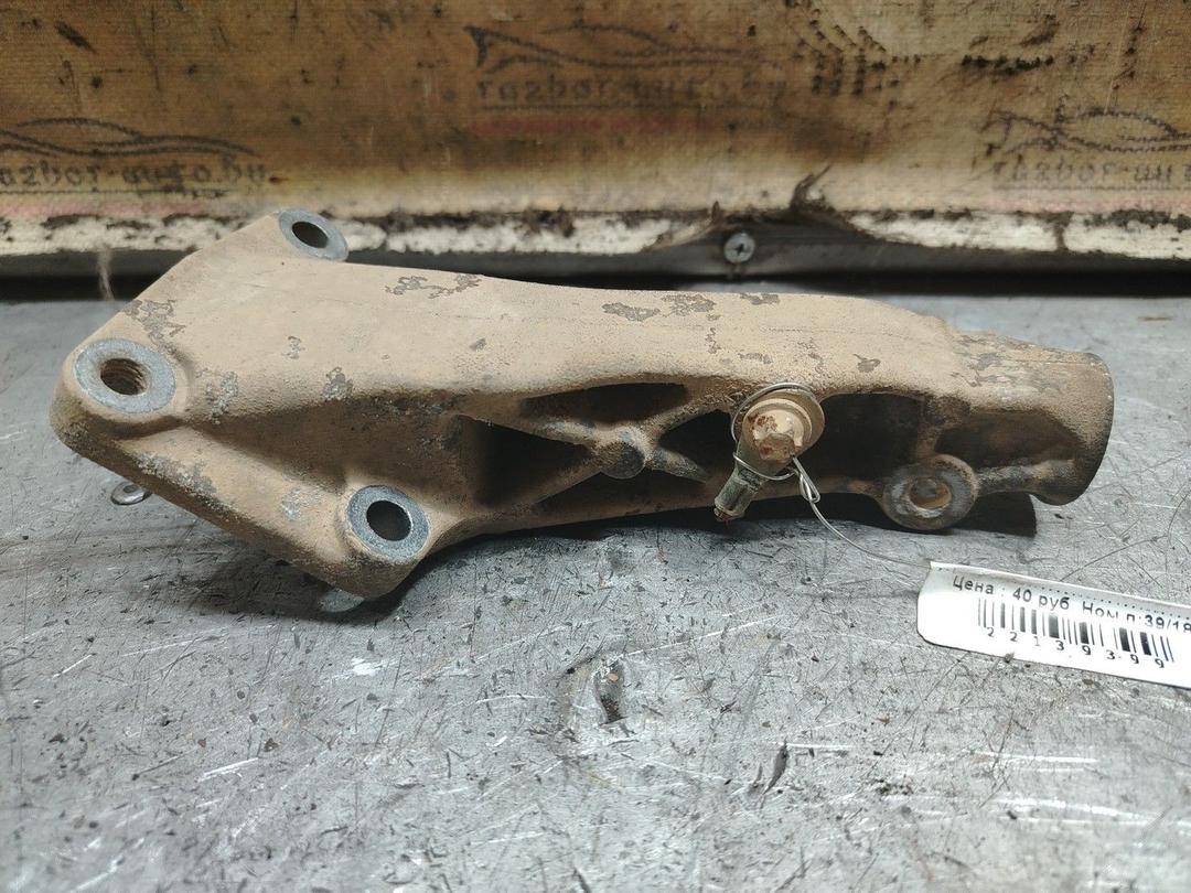 Кронштейн двигателя DS3GN2 Mercedes A W168 - Фото 2