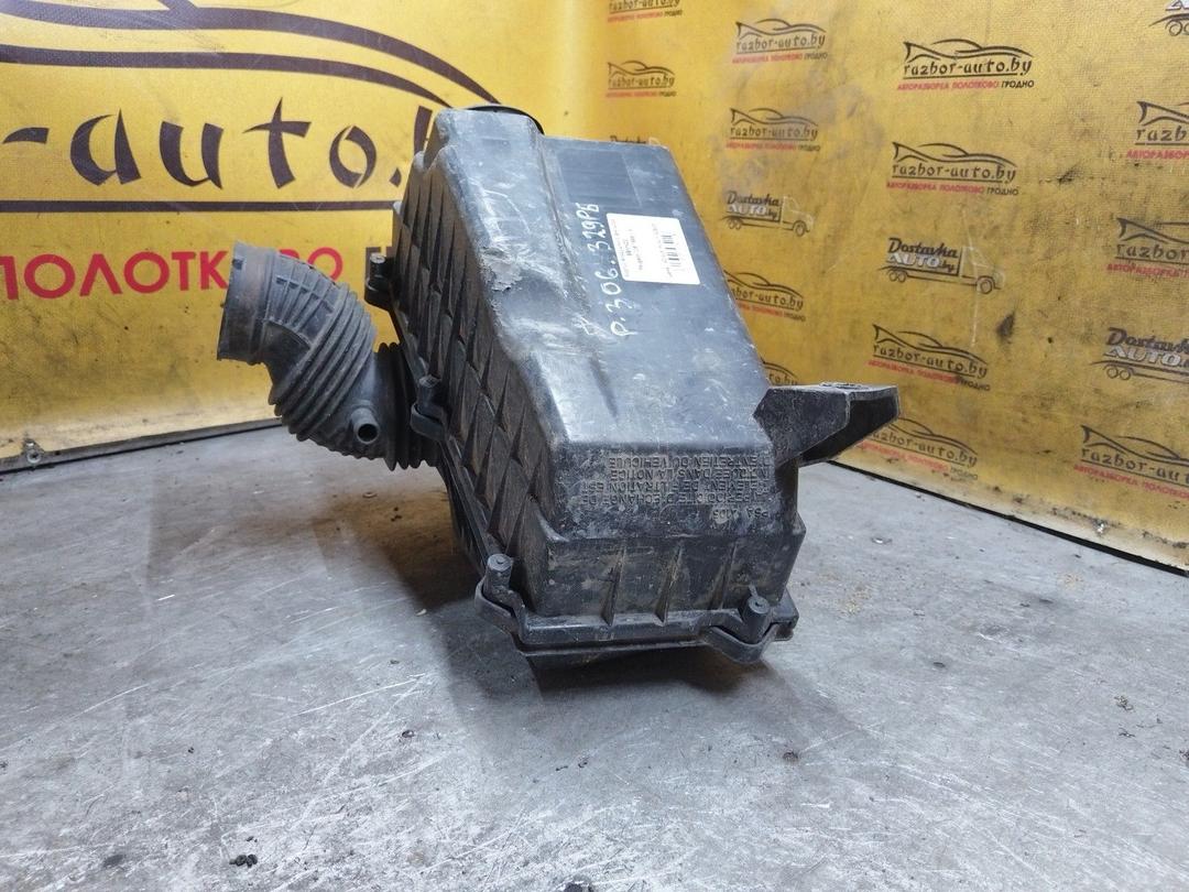 Корпус воздушного фильтра BBMNZ2 Peugeot 306 купить в магазине запчастей бу