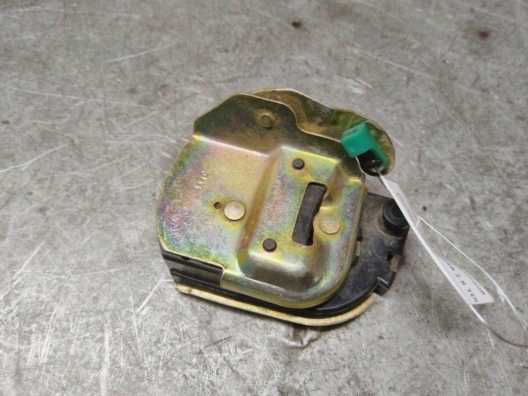 Замок двери задней левой BELB5O Chrysler Voyager купить в магазине запчастей бу