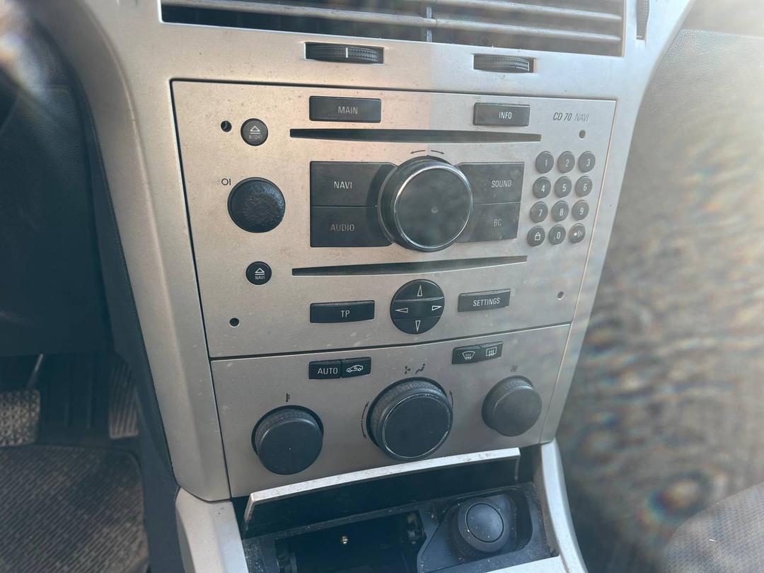 Магнитола 405618 Opel Astra