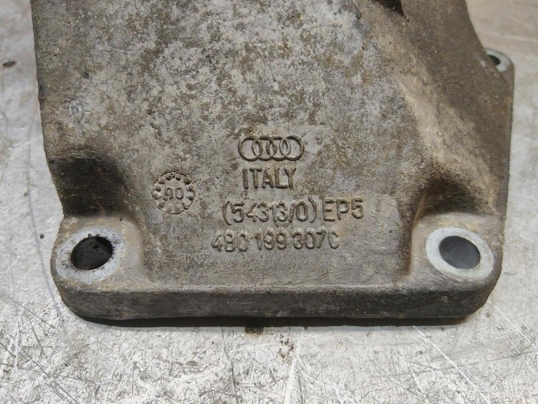 Кронштейн двигателя AIV3J4 Audi A6 купить в магазине запчастей бу
