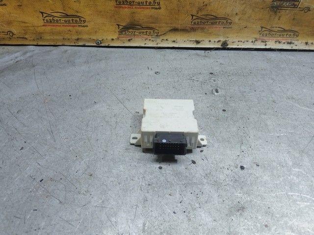 Реле стеклоочистителей (дворников) BL20DN Toyota Avensis