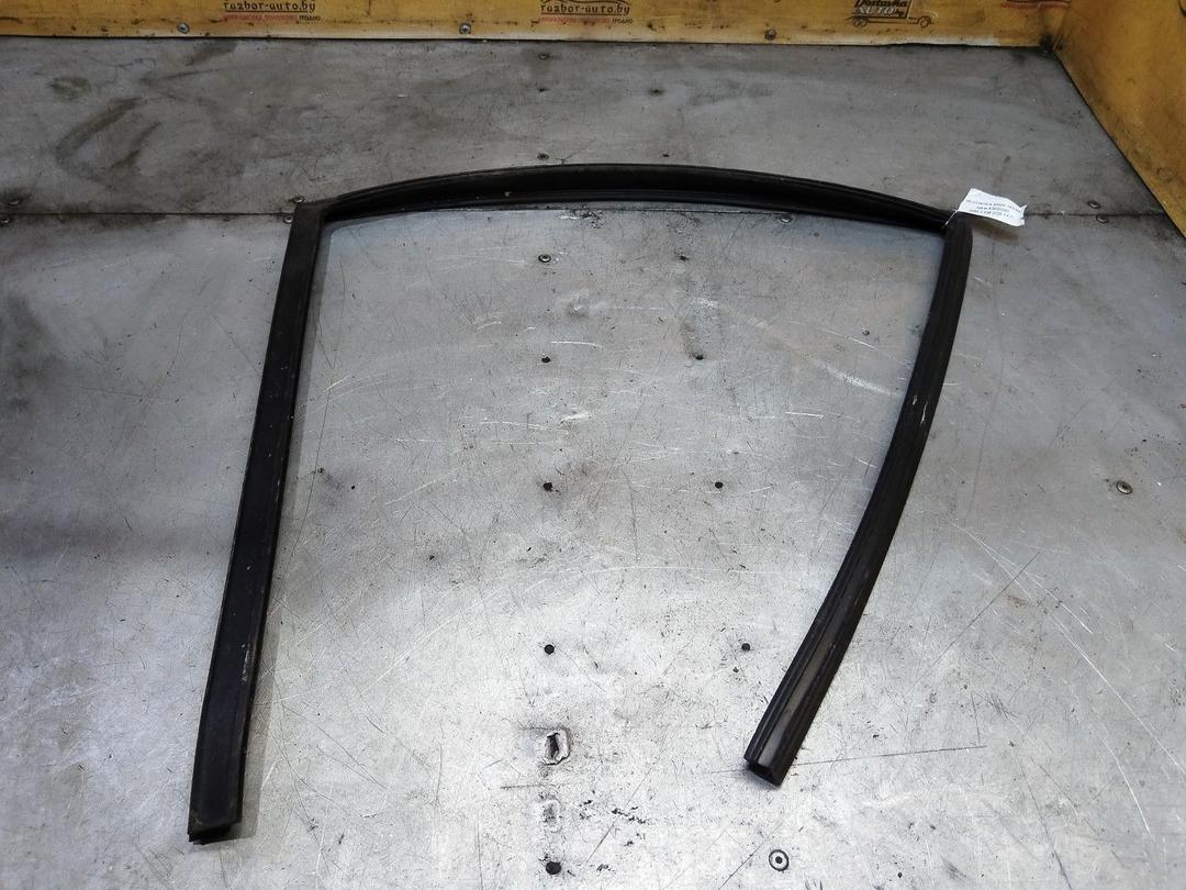 Уплотнитель двери задней правой 0ADGB0 BMW 5 E39