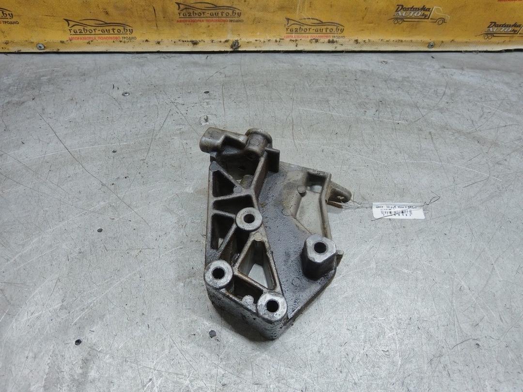 Кронштейн двигателя ZTBKWX Renault Laguna