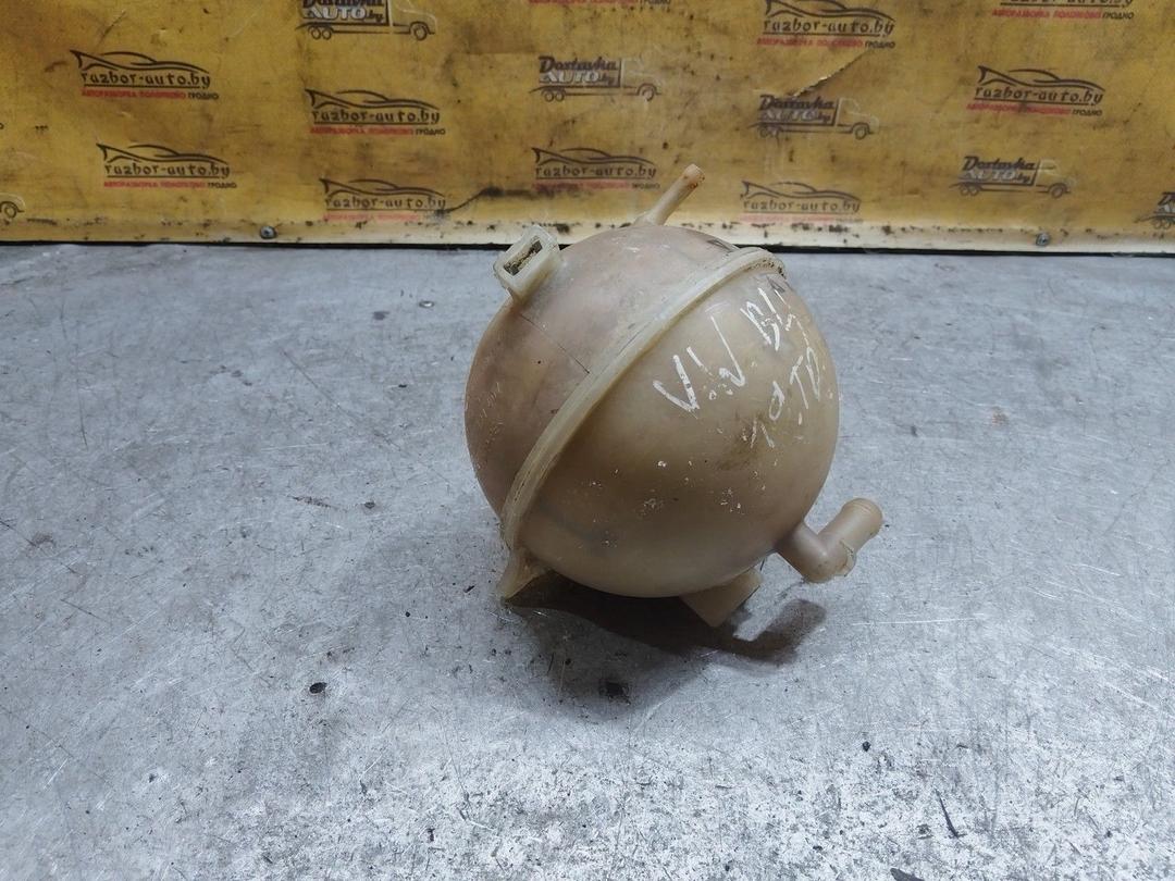 Бачок расширительный L1W6RW Volkswagen Passat купить с доставкой