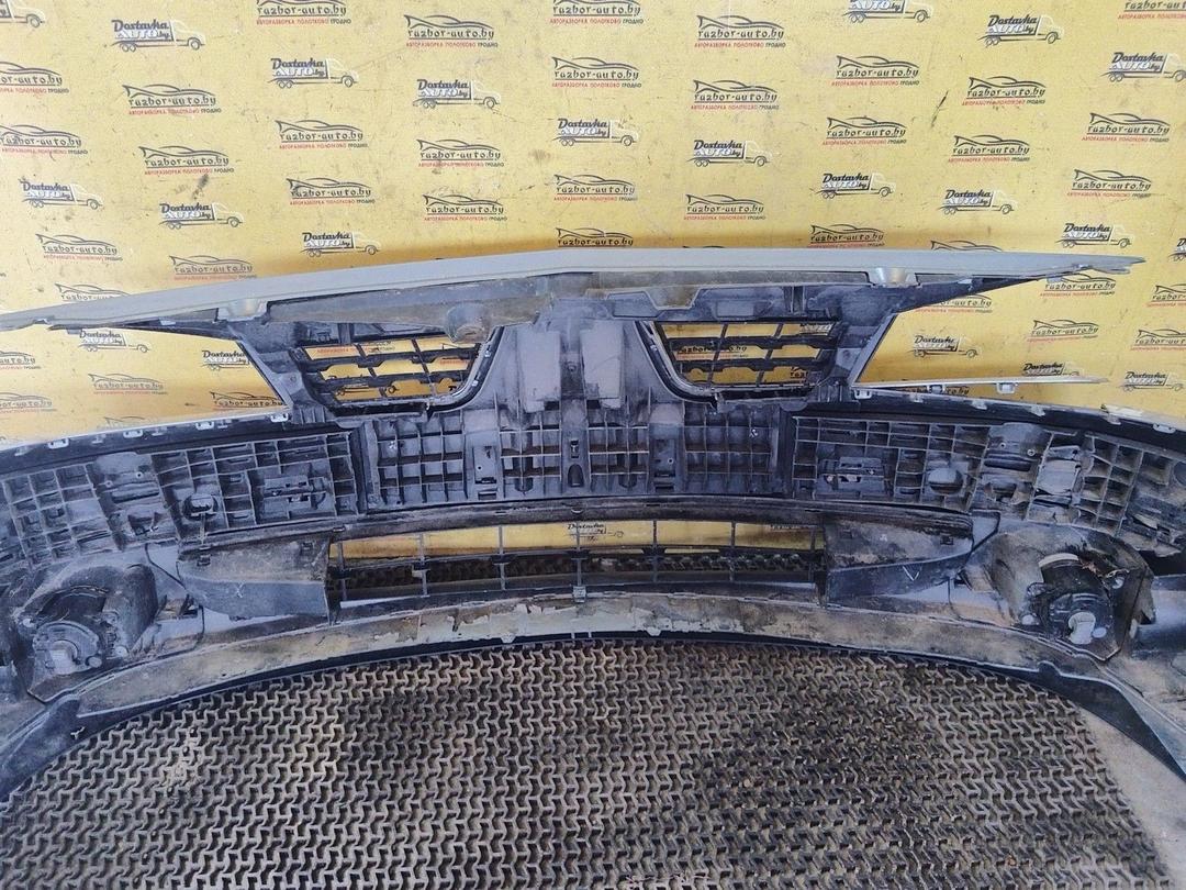 Бампер передний 9DH8S7 Renault Laguna undefined