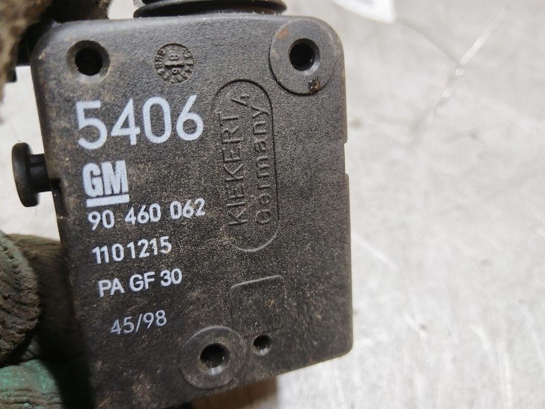 Активатор замка багажника BB5PJQ Opel Vectra купить