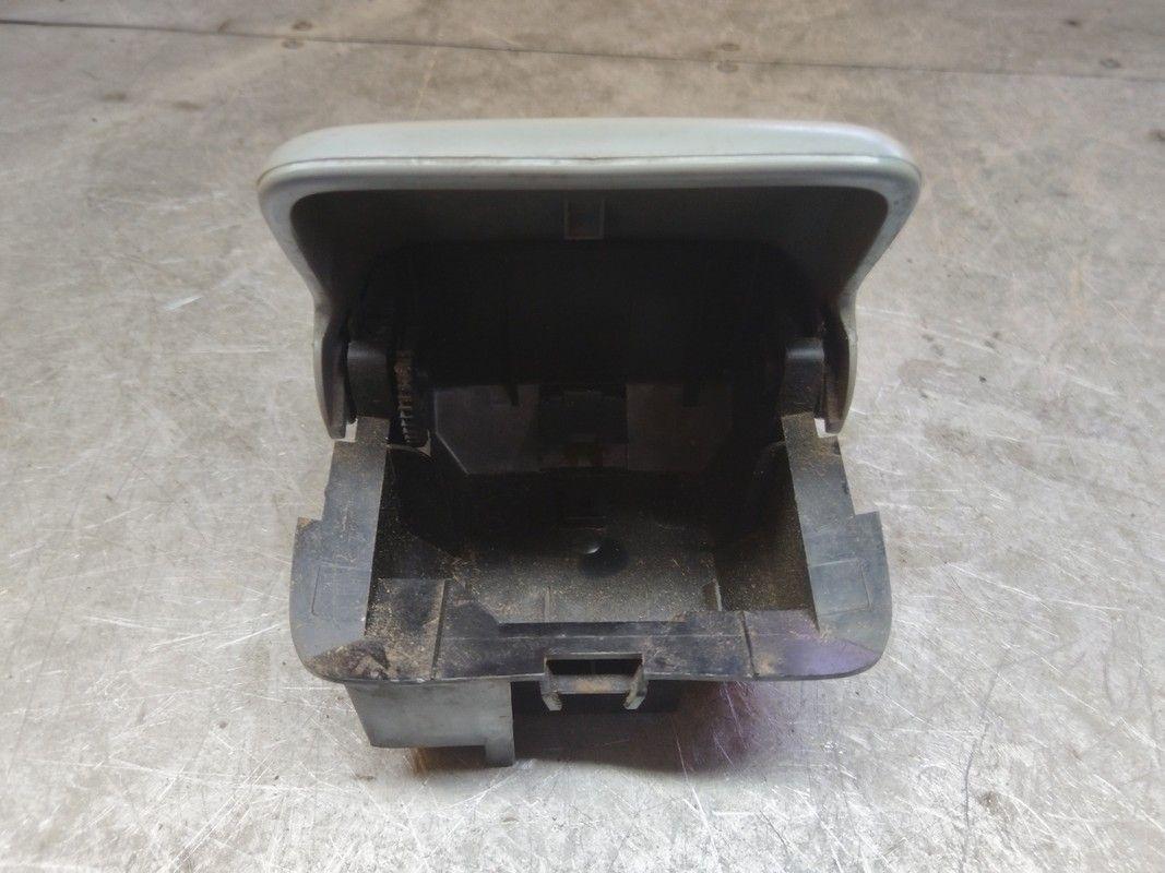 Пепельница YD1K1I Ford Galaxy купить