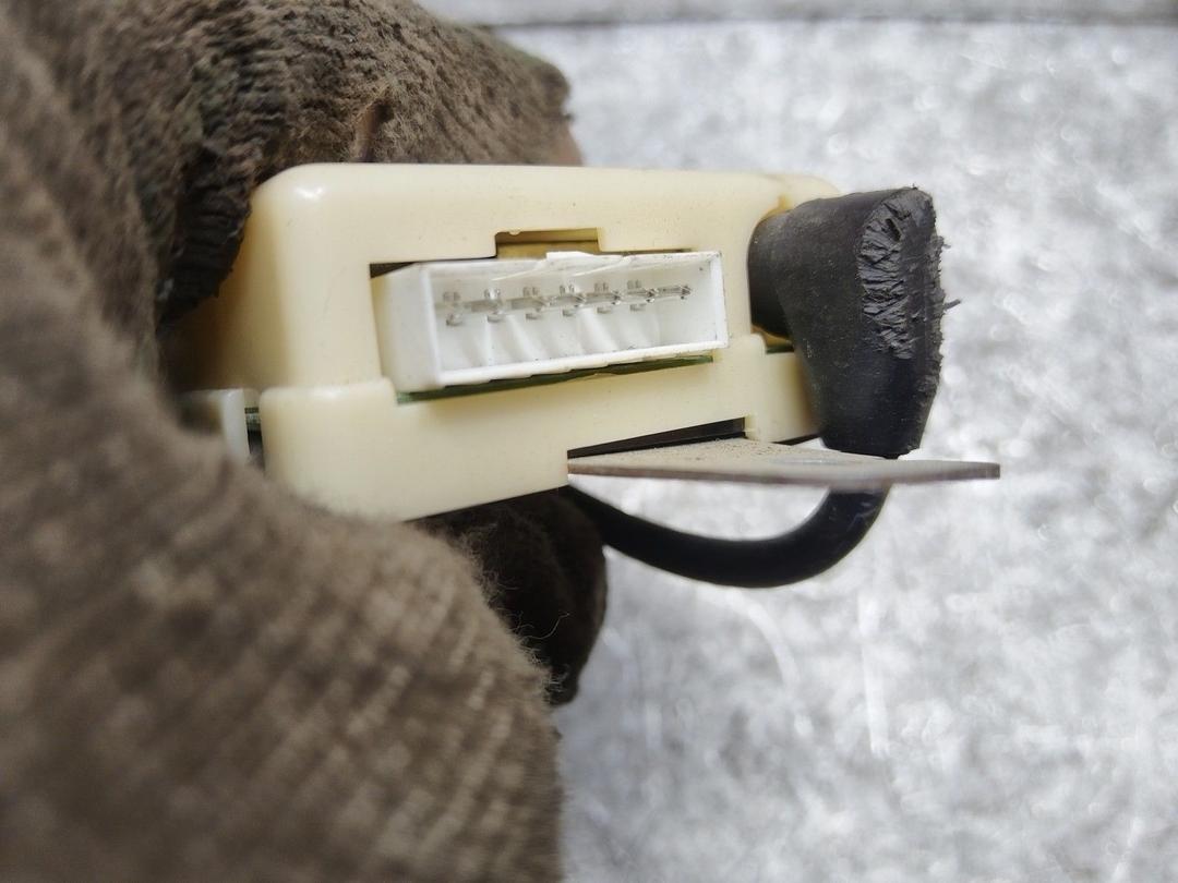 Блок управления центральным замком 8IGK8O Kia Carnival купить в магазине запчастей бу