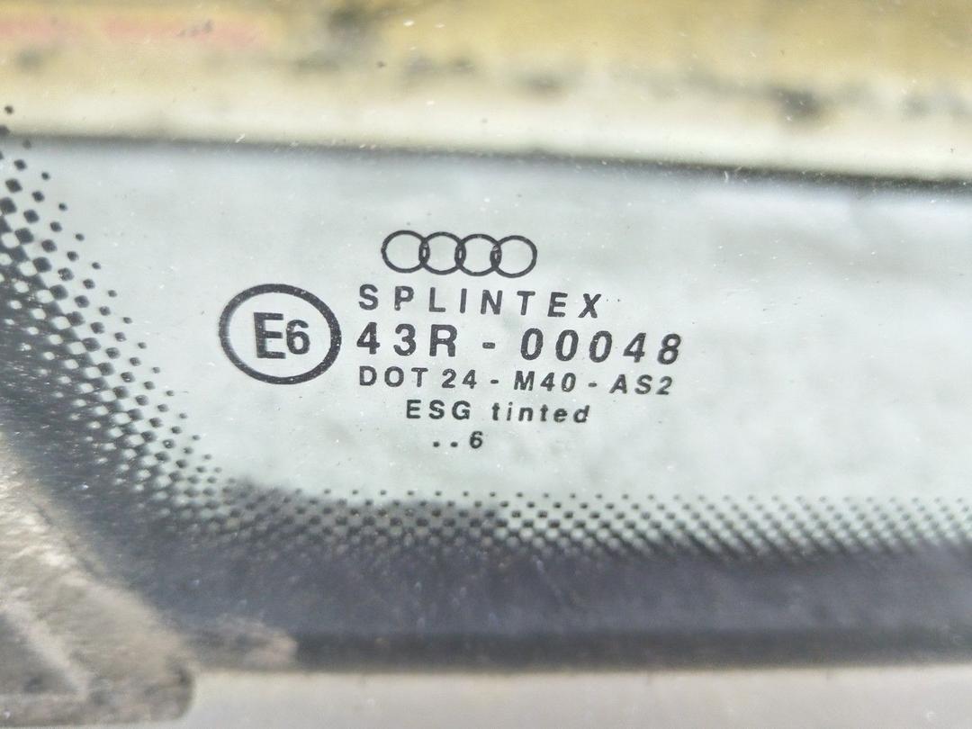 Стекло кузовное боковое левое F7JFUJ Audi A4 купить