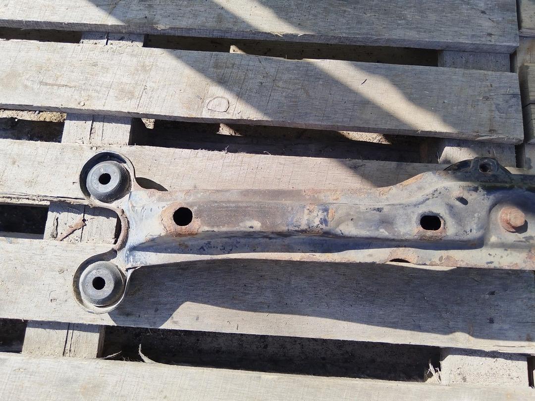 Балка под радиатор KFCGT9 Volkswagen Passat купить с доставкой