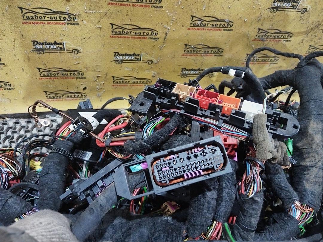 Проводка салона P1T2KW Volkswagen Passat undefined