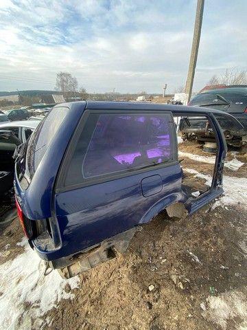 Стекло кузовное боковое правое 4PJQU1 Volkswagen Passat