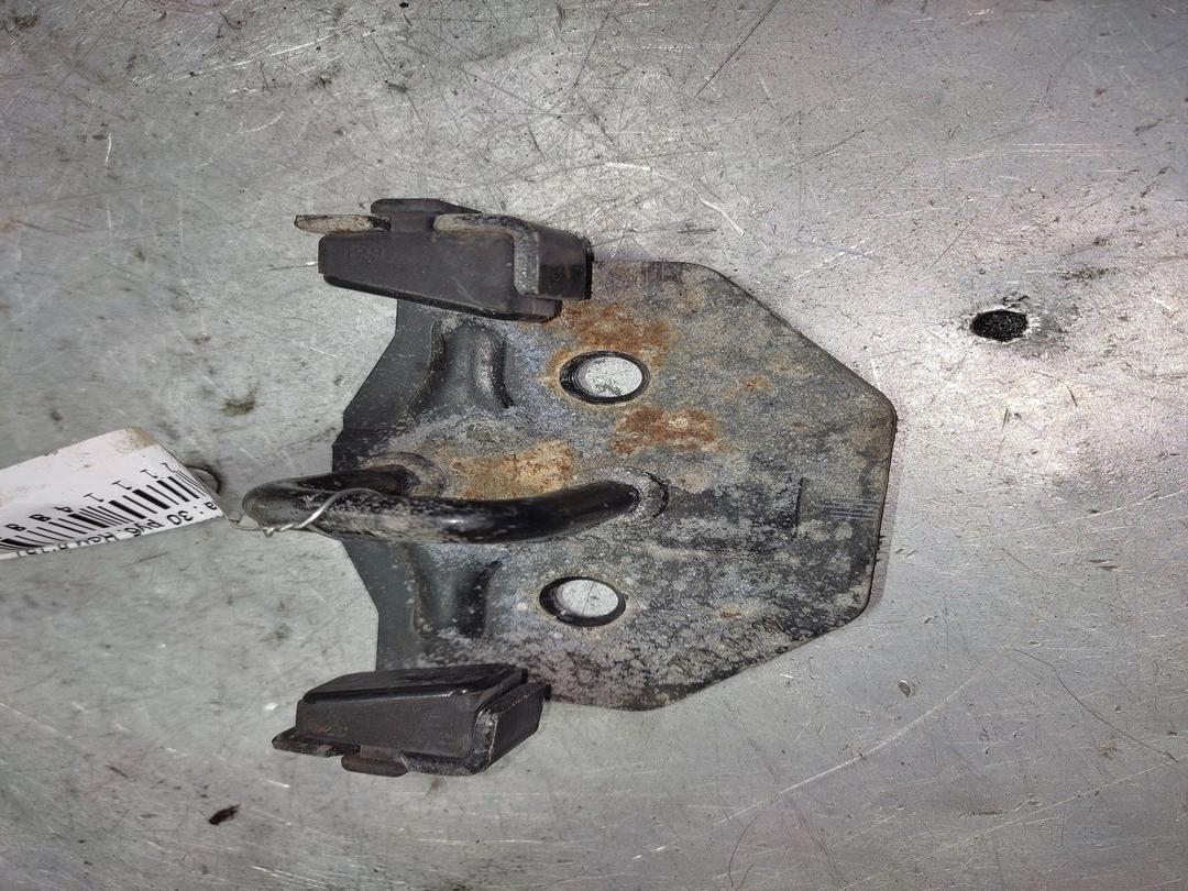 Ответная часть замка багажника O2Y9FG Opel Signum купить