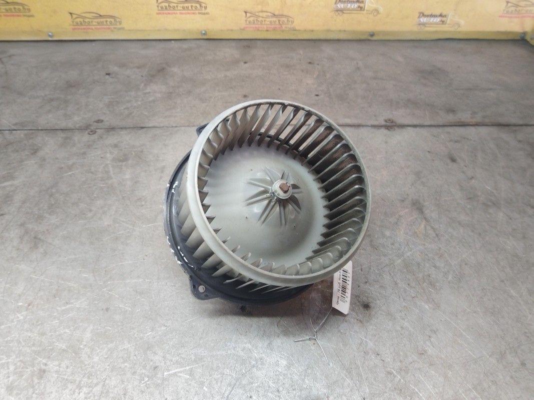 Моторчик печки QTKS5V Kia Carnival