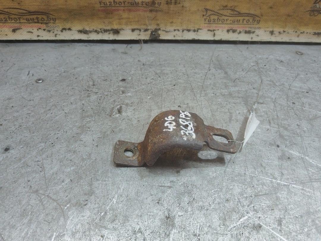 Крепление втулки стабилизатора 6CFYCZ Peugeot 406 - Фото 1