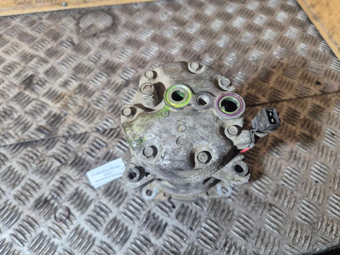 Компрессор кондиционера TOJRO2 Volkswagen Passat - Фото 2