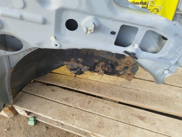 Стойка кузовная передняя правая UMGONL Mazda MPV купить на авторазборке