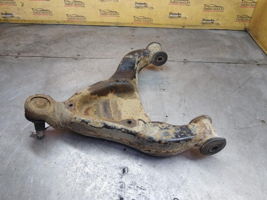 Рычаг передний левый UT40ZU Mercedes Sprinter купить в магазине запчастей бу