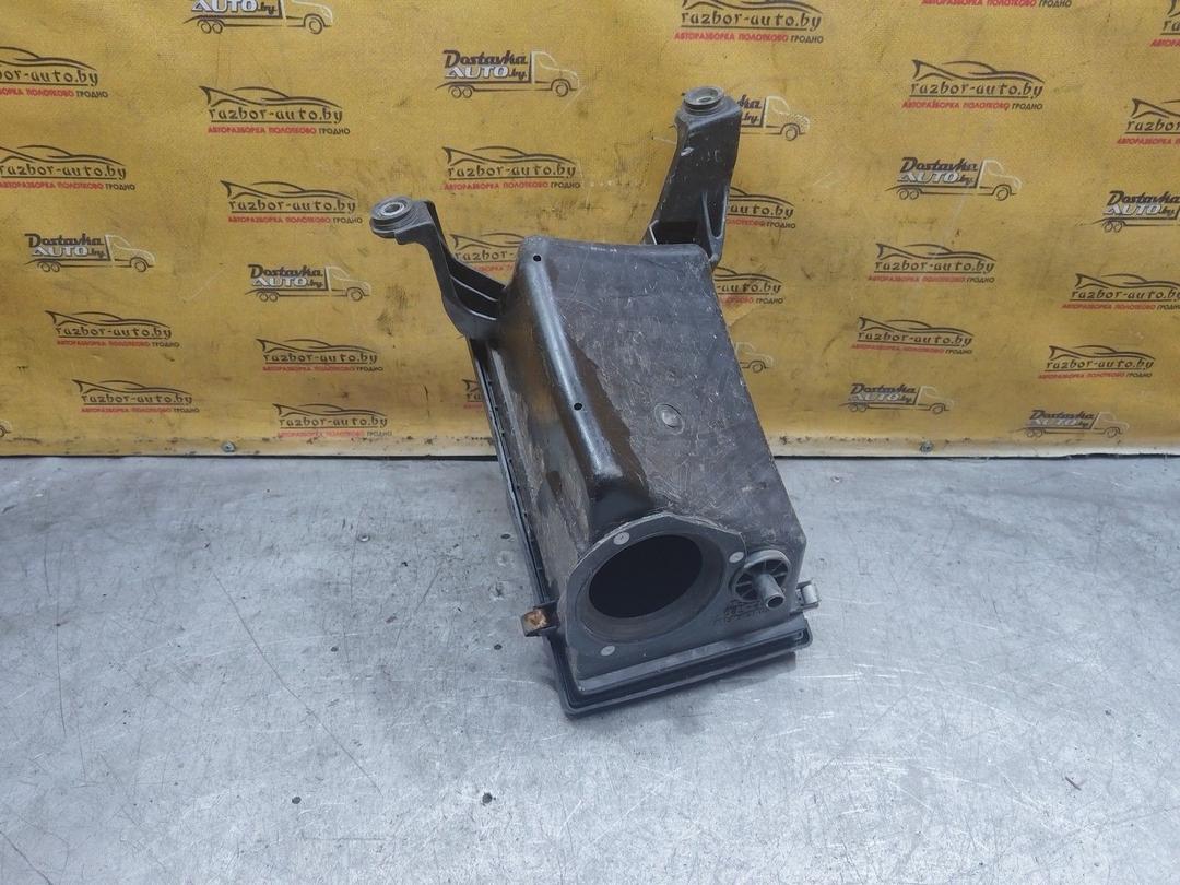 Корпус воздушного фильтра 72F1AD купить с доставкой. Огромный выбор запчастей и марок авто. У нас есть практически все.