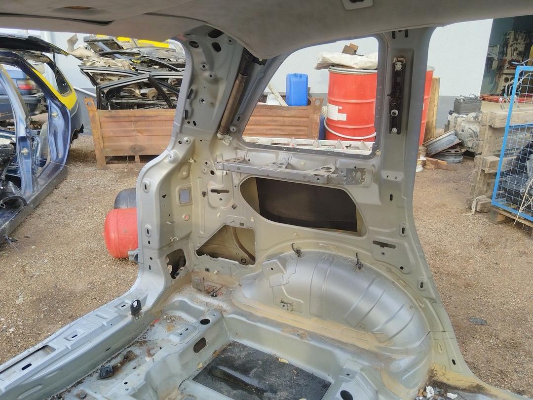 Крыло заднее левое P80PHL Opel Zafira купить на авторазборке