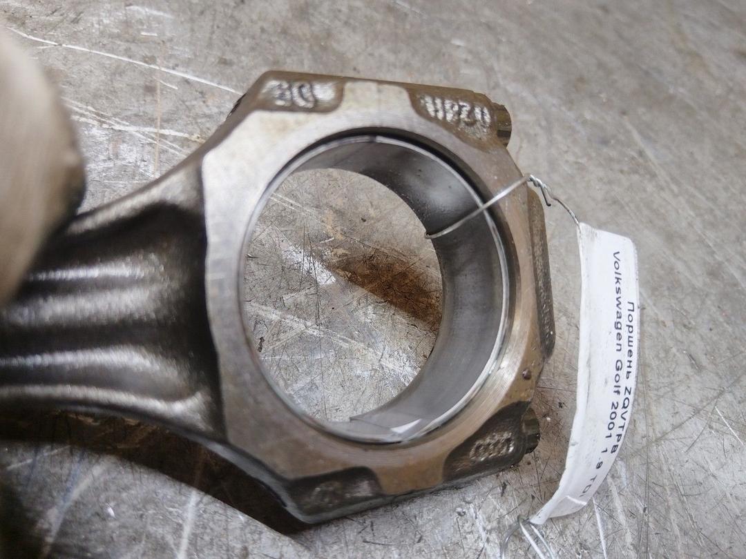 Поршень ZQVTPB Volkswagen Golf купить на авторазборке