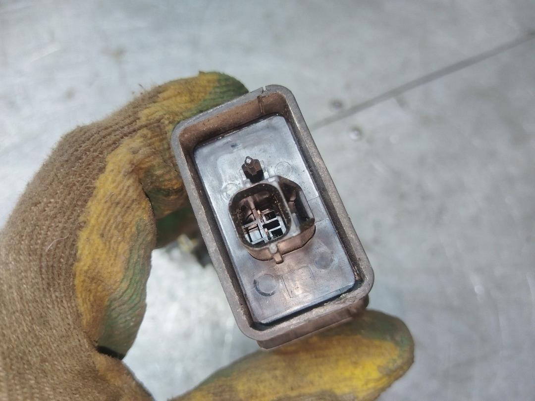 Замок двери задней левой YDYECO Volvo V40 - Фото 3