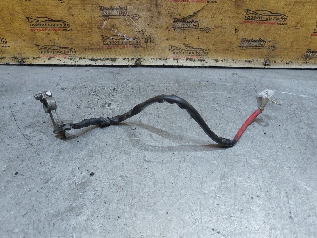 Клемма аккумулятора плюс T06TNJ Ford Focus - Фото 1