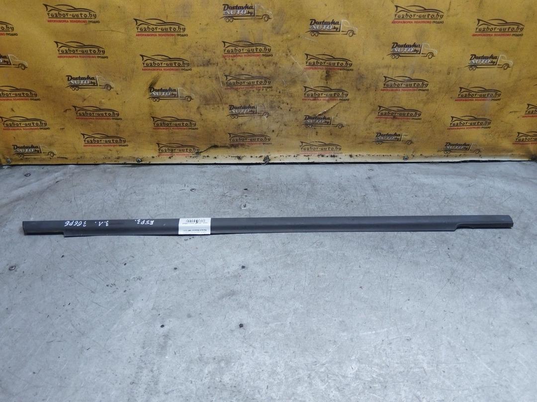 Молдинг стекла двери задней левой наружный UA53TF Renault Espace