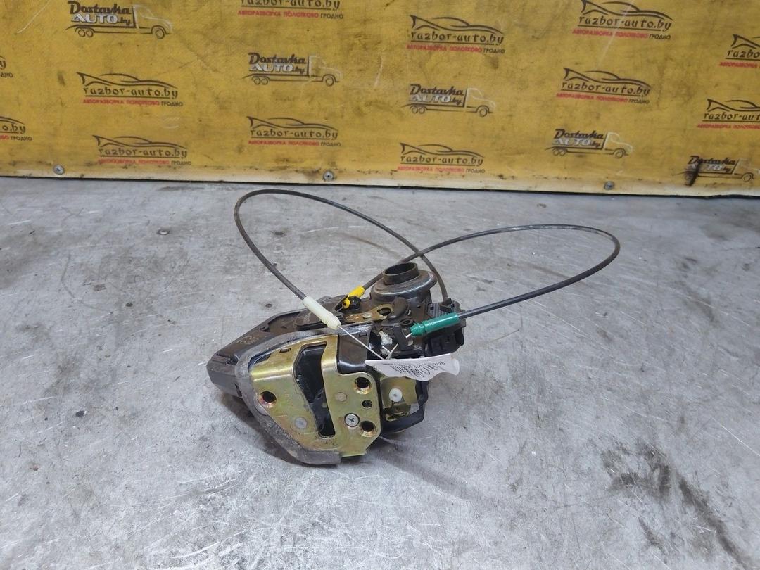 Замок двери задней левой 5H2LN3 Toyota Corolla