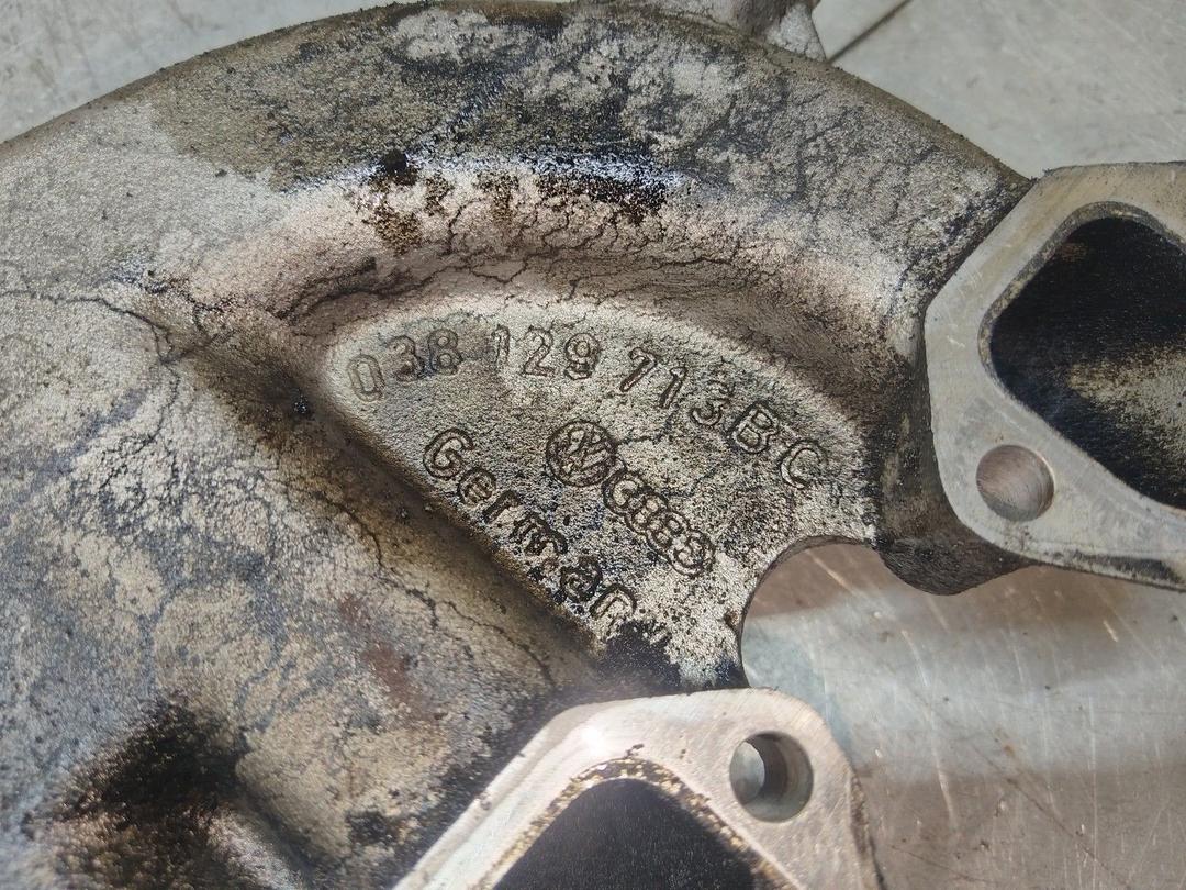 Коллектор впускной VQB32D Volkswagen Golf - Фото 4