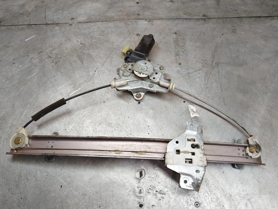 Стеклоподъемник электрический передний правый QY901Q Hyundai Getz купить в магазине запчастей бу