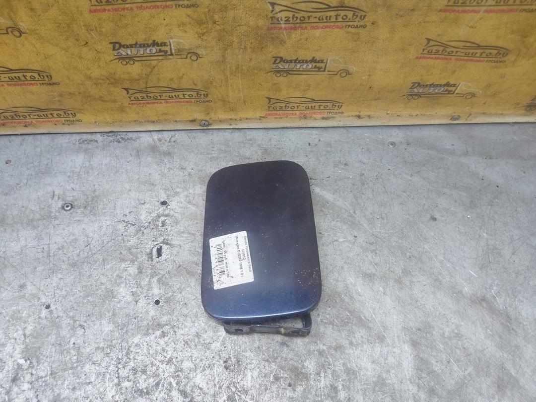 Лючок топливного бака UI101O Mercedes C W202 купить в магазине запчастей бу